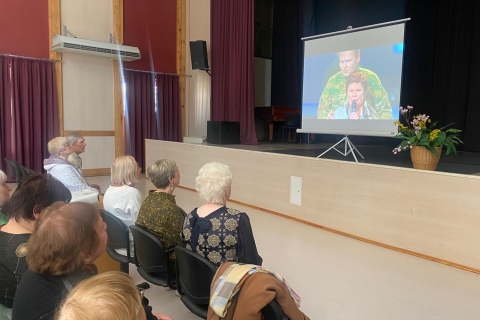 Vaizdo kadre solistai Ona Matusevičiūtė, Artūras Lenkšas